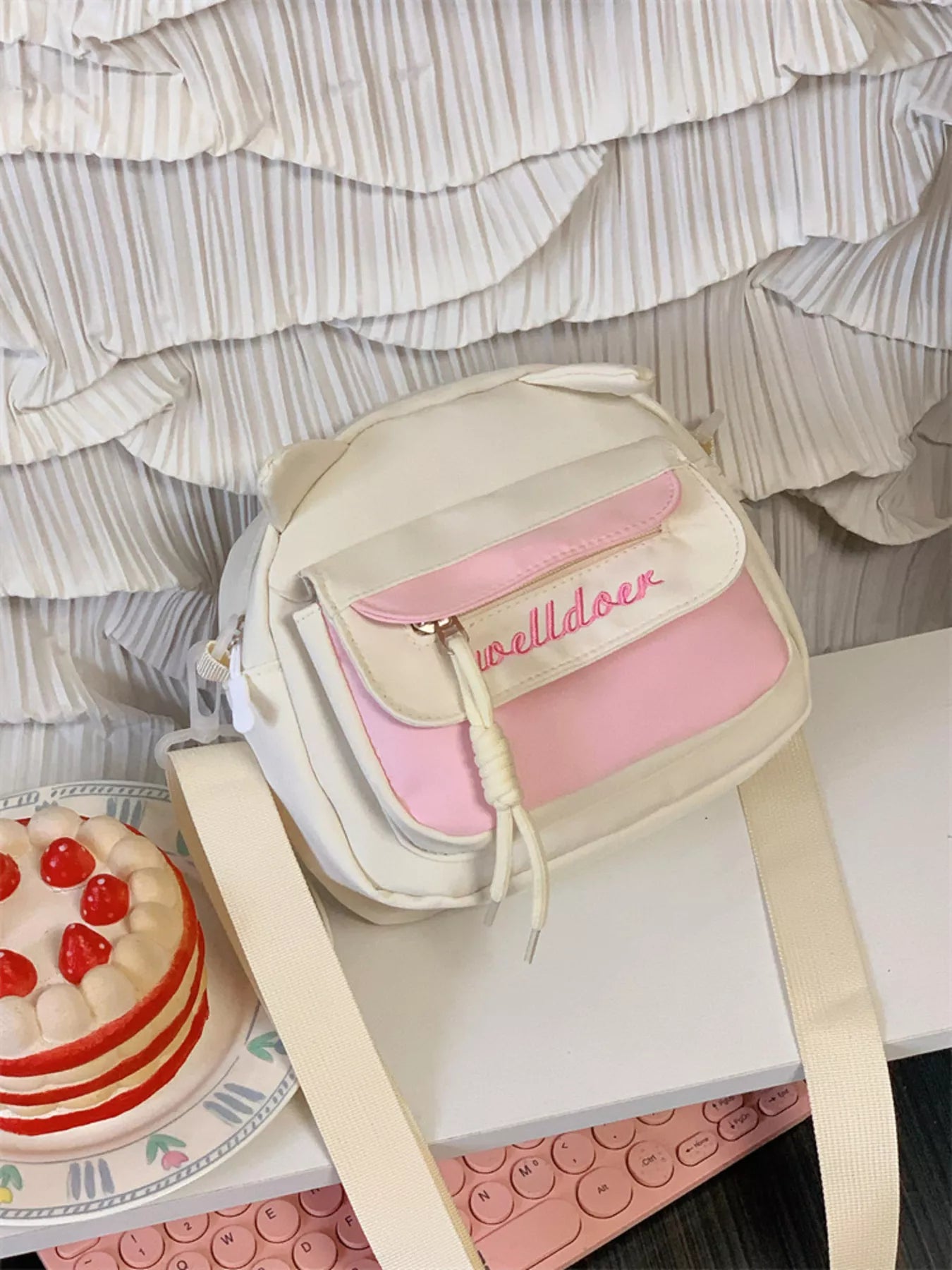 3902b64801734f56962df249d07d9cb8-Max-Origin