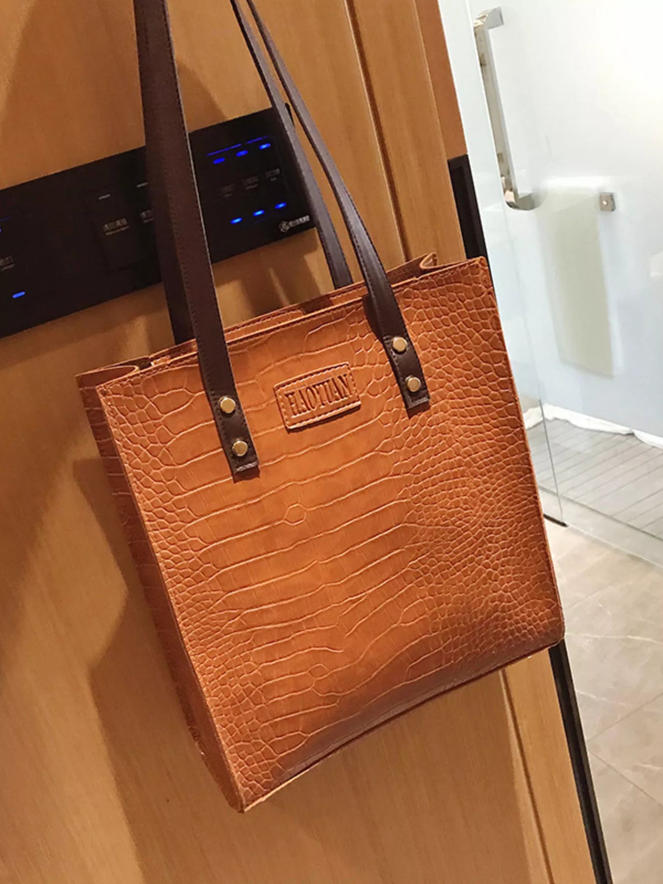 89dd5a3a041949f69704202031a659a1-Max-Origin